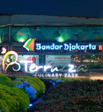 Bandar Djakarta Bekasi , Restoran Seafood di Summarecon