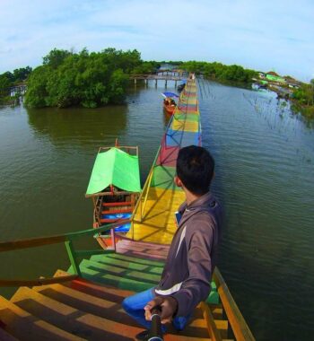 14 Tempat Wisata di Bekasi untuk Liburan dan Refreshing 14 Tempat Wisata di Bekasi untuk Liburan dan Refreshing